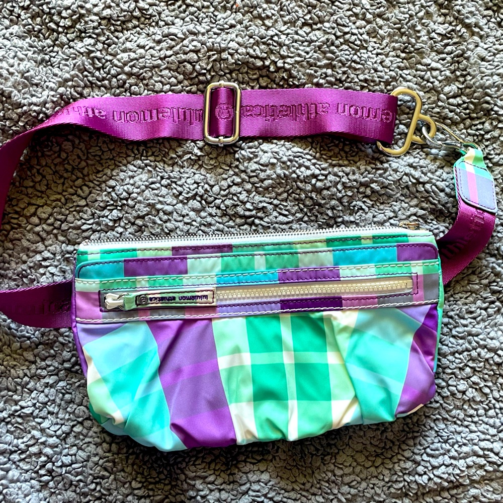Vintage lululemon Fanny pack